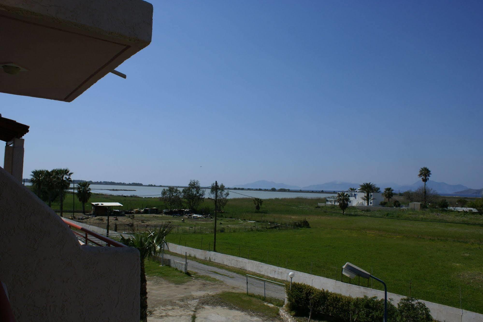 Aparthotel Golden Sun Tigaki Exteriér fotografie